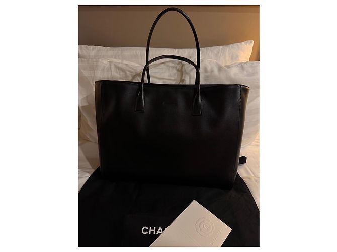 Borsa Shopping Tote Chanel in Pelle Nera SS26 Nero - vista 4