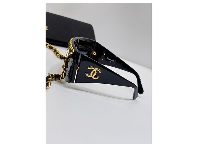 Chanel Rectangular Sunglasses with Gold Chain - Black - view 10