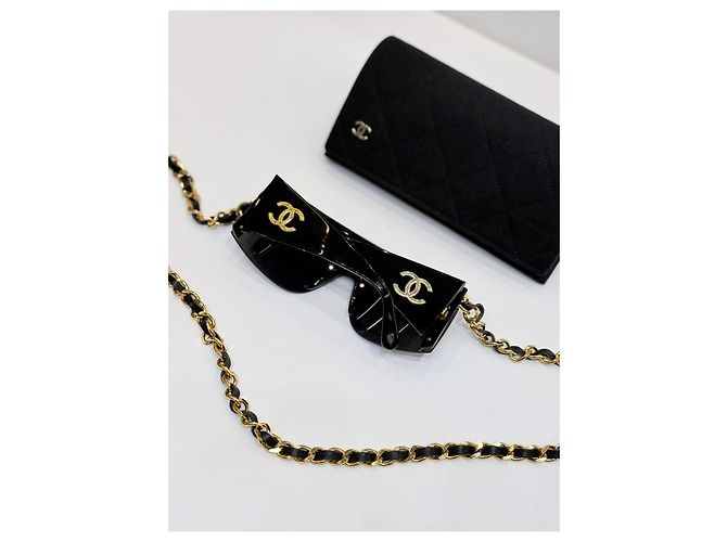 Chanel Rectangular Sunglasses with Gold Chain - Black - view 7