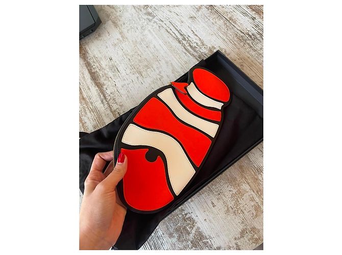 Pochette Chanel Coco Beach 26 Clownfish in pelle Nero Bianco Arancione - vista 11