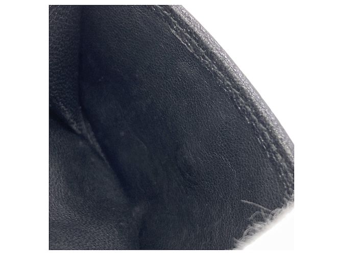 Portafoglio bi-fold Gucci in canvas GG nero - vista 11