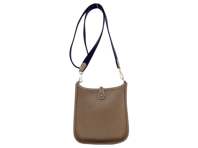 Hermès Bolsa de Ombro Hermes Evelyne TPM Taupe - vista 2