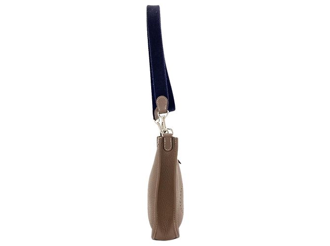 Hermès Bolsa de Ombro Hermes Evelyne TPM Taupe - vista 3