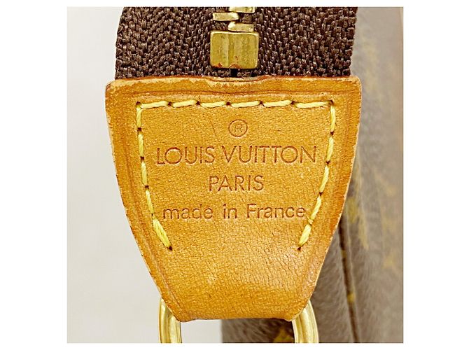 Borsa Louis Vuitton Monogram Pochette Accessoires M51980 Marrone - vista 5