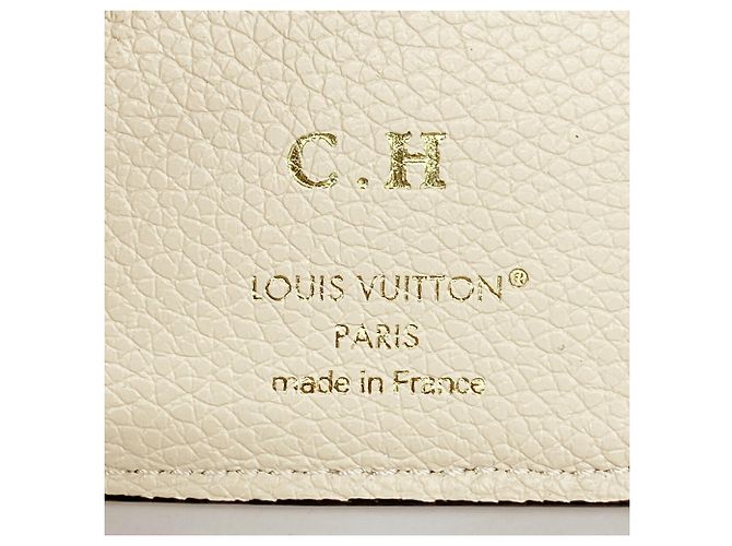 Cartera Louis Vuitton Tri-fold en Cream Crudo - vista 4