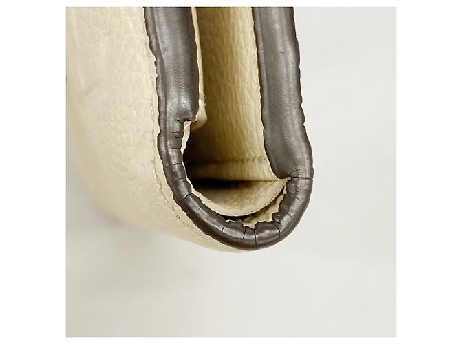 Cartera Louis Vuitton Tri-fold en Cream Crudo - vista 5