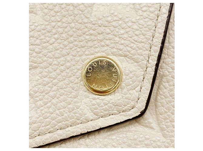 Cartera Louis Vuitton Tri-fold en Cream Crudo - vista 8