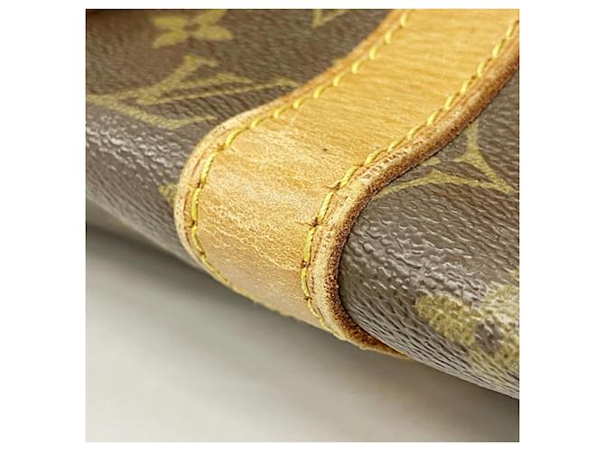 Louis Vuitton Boston Monogram Keepall 50 Marrone - vista 9