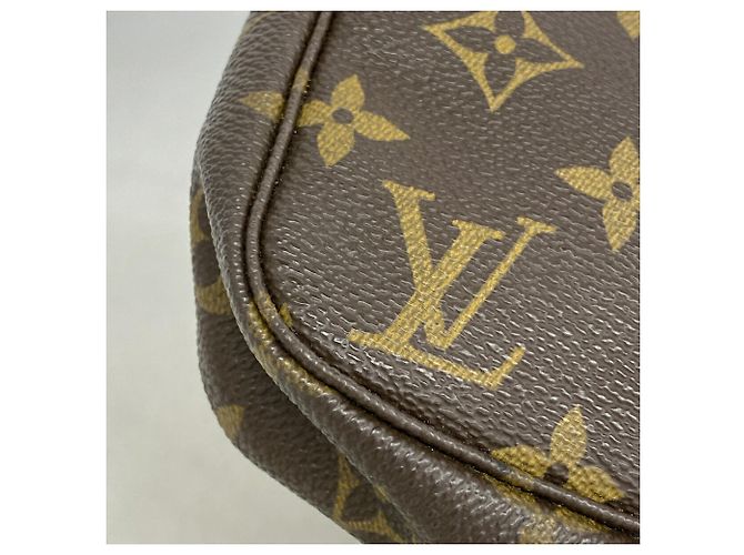 Louis Vuitton Monogram Pochette Accessoires M51980 Marrone - vista 6