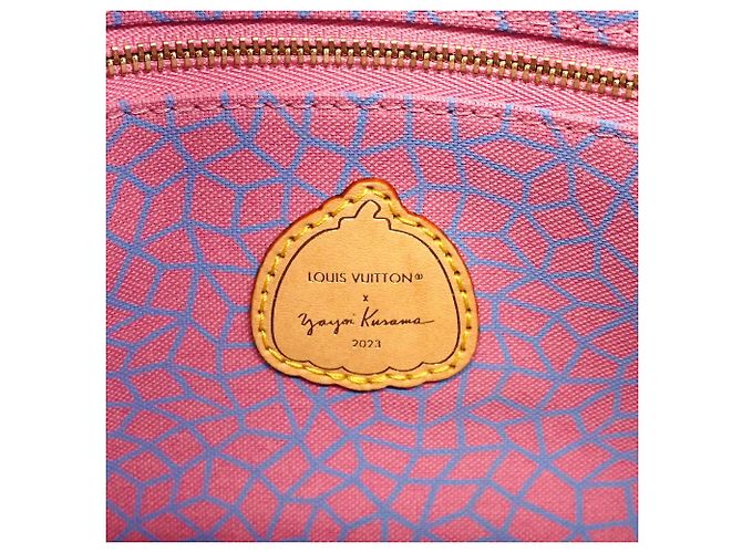 Borsa Louis Vuitton Monogram Pumpkin LV x YK OnTheGo PM Marrone Rosso - vista 5