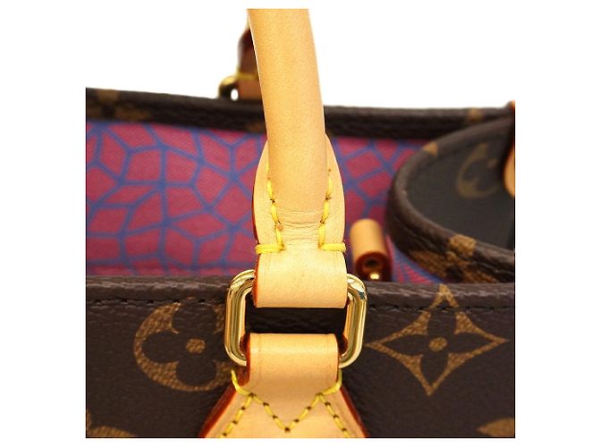 Borsa Louis Vuitton Monogram Pumpkin LV x YK OnTheGo PM Marrone Rosso - vista 6