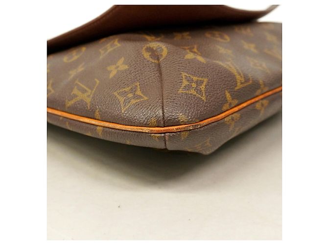 Borsa a tracolla Louis Vuitton Monogram Musette Marrone - vista 7