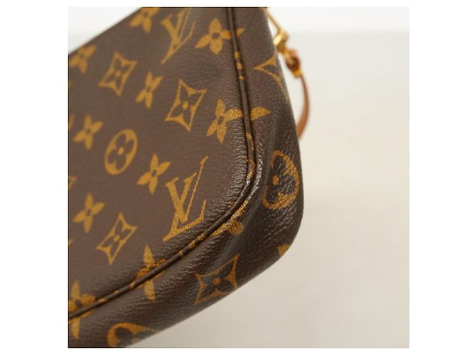 Borsa Pochette Accessoires Monogram Louis Vuitton Marrone - vista 8