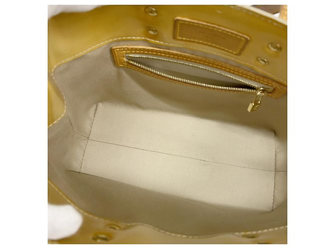 Borsa Louis Vuitton Vernis Lead PM Beige - vista 4