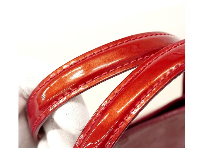 Borsa Tote Louis Vuitton Vernis Wilshire PM Rosso - vista 10