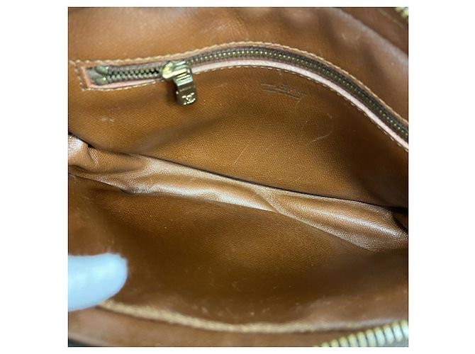 Borsa a tracolla Louis Vuitton Monogram Jeune Fille PM Marrone - vista 4