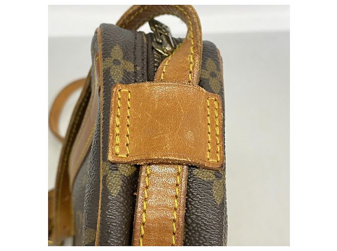 Borsa a tracolla Louis Vuitton Monogram Jeune Fille PM Marrone - vista 7