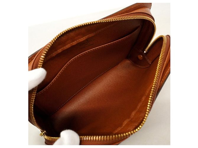 Borsa a pochette Louis Vuitton Monogram Orsay Marrone - vista 4