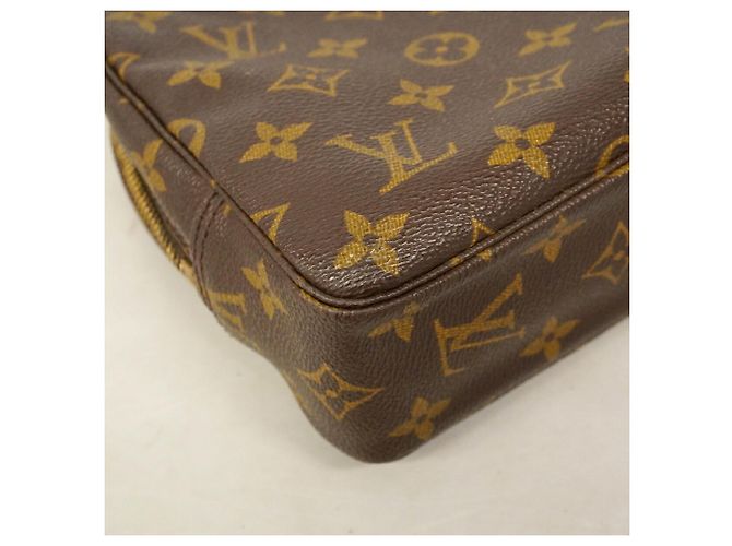 Borsa/Necessaire Louis Vuitton Monogram Toilette 23 Marrone - vista 6
