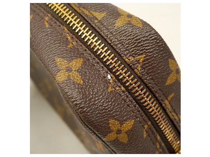 Borsa/Necessaire Louis Vuitton Monogram Toilette 23 Marrone - vista 8