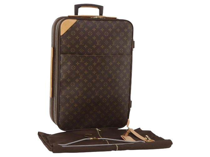 Louis Vuitton Pegase Luggage Monogram Canvas 55 Marrone - vista 3