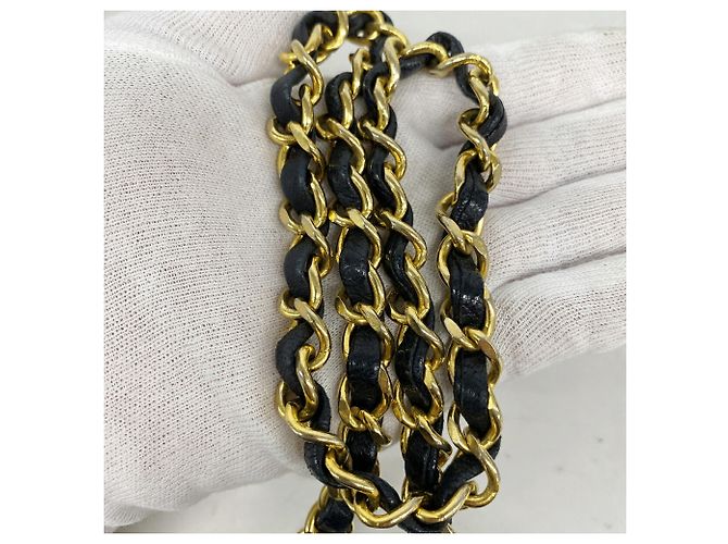 Borsa a tracolla Chanel Mini Matelassé con catena Nero - vista 9