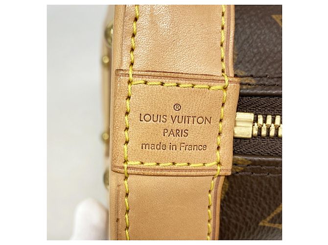 Louis Vuitton Alma BB Monogram Handbag Brown - view 5