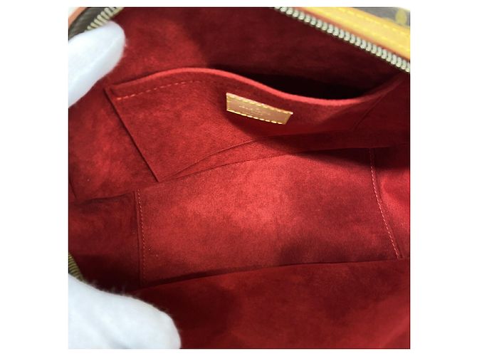 Borsa Louis Vuitton Monogram Clara Marrone - vista 4