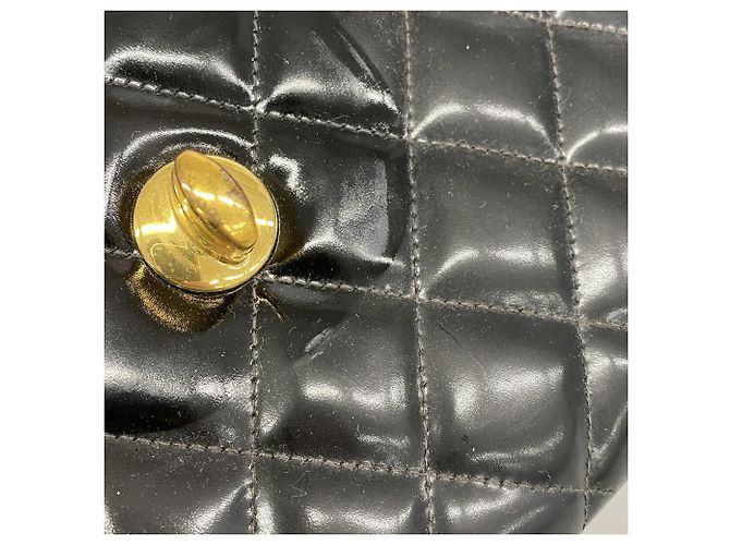 Borsa a tracolla Chanel in pelle verniciata nera Nero - vista 9