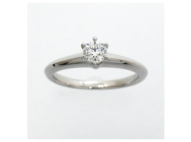 Tiffany & Co. Solitärring aus Platin - Ansicht 2