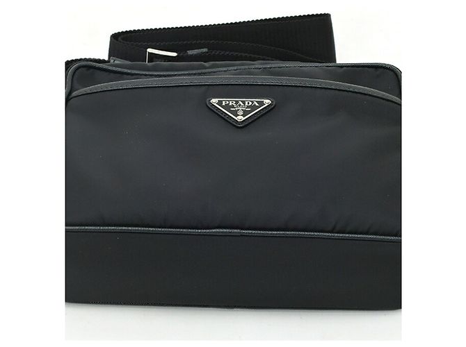 Prada Schultertasche aus Nylon und Saffiano-Leder Schwarz - Ansicht 4