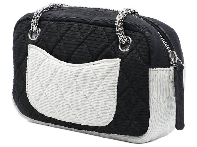 Borsa a tracolla Chanel Bicolor Quilted Nylon Reissue 2.55 Camera Case Nera Nero - vista 2