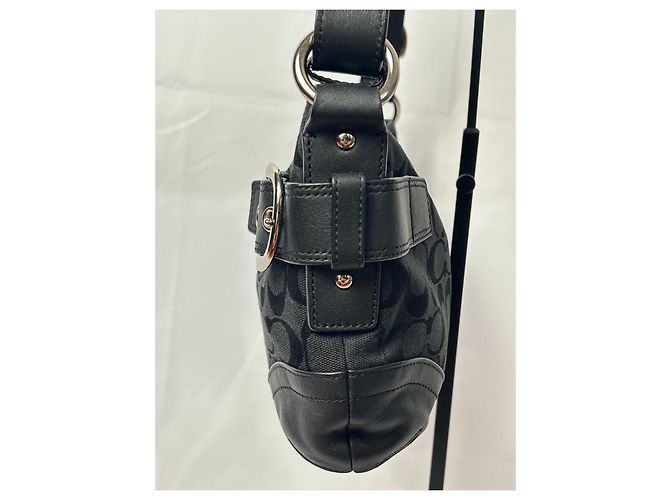 Schwarze Coach Monogramm Tasche - Ansicht 16