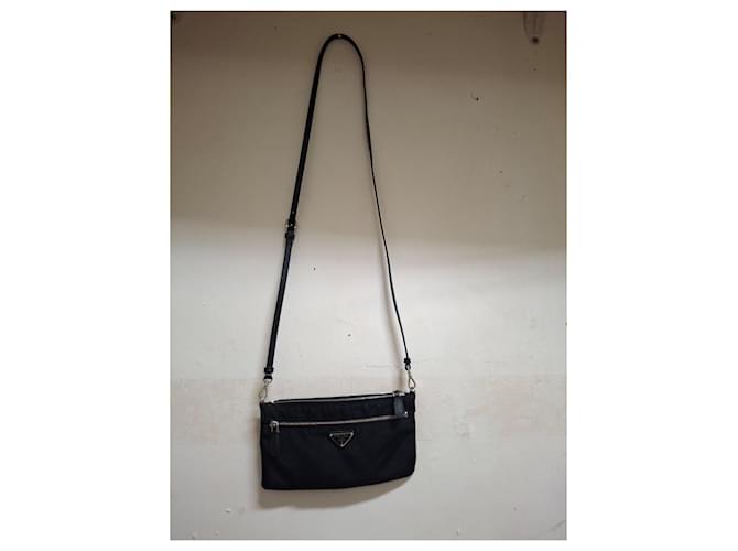 Prada Borsa a Tracolla in Nylon Nero - vista 11