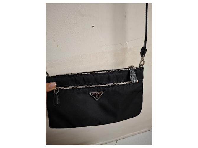 Prada Borsa a Tracolla in Nylon Nero - vista 8