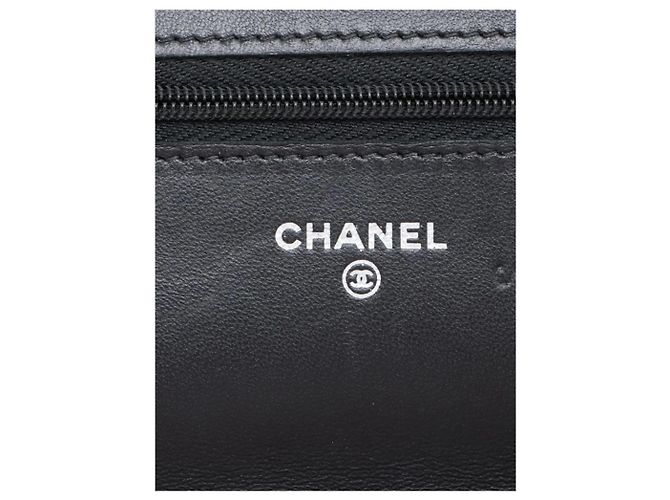 Chanel Schwarze gesteppte Wallet on Chain aus Lammleder 2020 - Ansicht 7