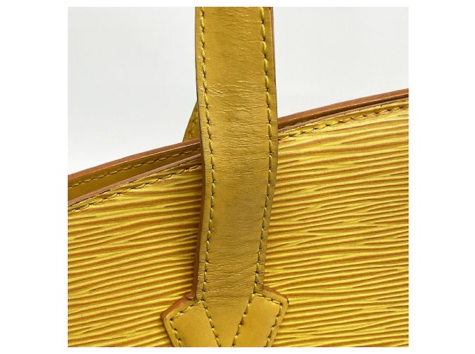 Borsa a tracolla Louis Vuitton Epi Saint Jacques Giallo - vista 8