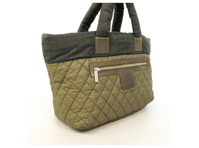 Chanel Coco Cocoon Nylon Handtasche Khaki - Ansicht 2