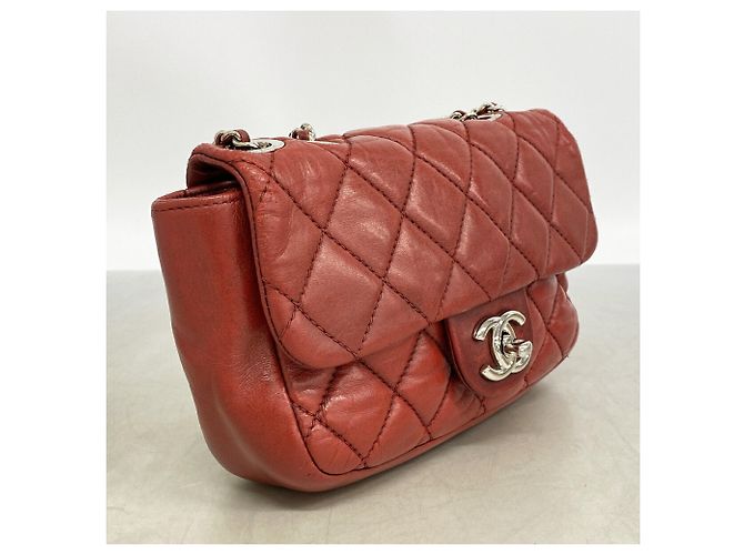 Borsa a tracolla Chanel Mini Matelassé Rosso - vista 2