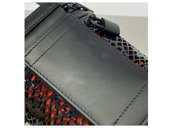 Borsa Louis Vuitton Monogram Lace Cannes Nero - vista 8