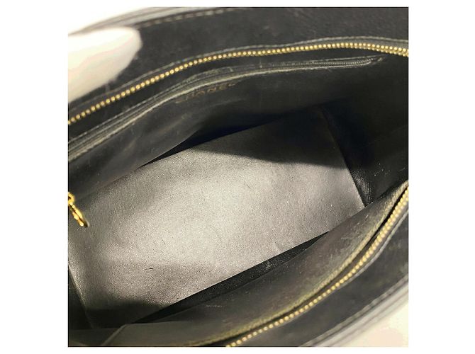 Borsa Tote Chanel in pelle di vitello grana nera Nero - vista 4