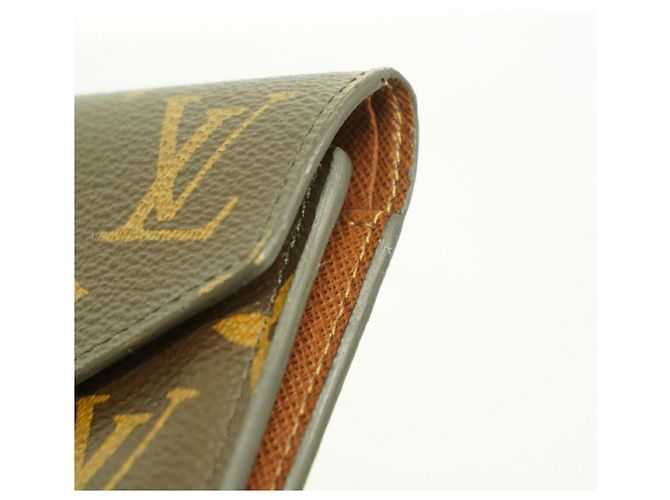 Portafoglio Louis Vuitton Tri-fold Marrone - vista 6