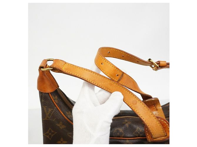 Borsa a tracolla Louis Vuitton Monogram Boulogne 35 Marrone - vista 10