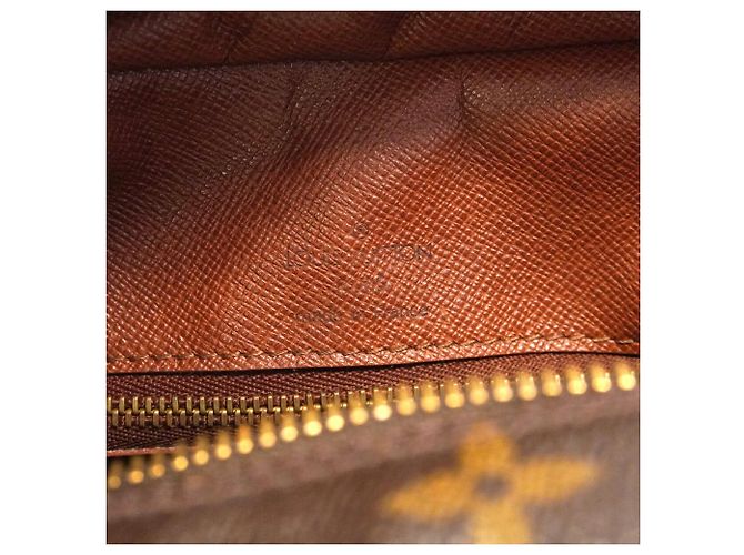 Borsa a tracolla Louis Vuitton Monogram Boulogne 35 Marrone - vista 5