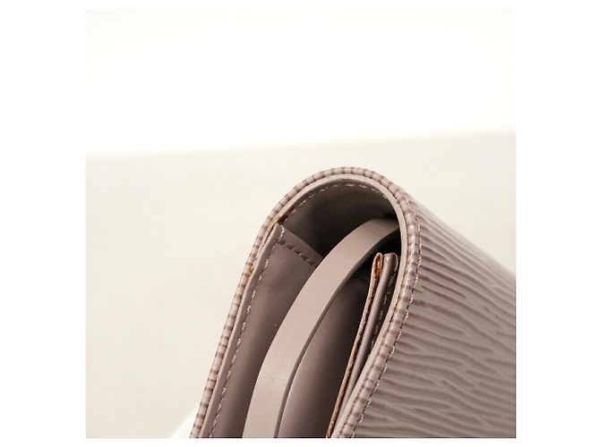 Borsa a tracolla Louis Vuitton Epi Honfleur Porpora - vista 7