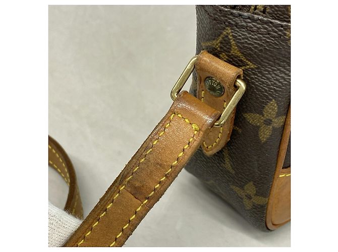 Borsa a tracolla Louis Vuitton Monogram Trocadero 24 Marrone - vista 8