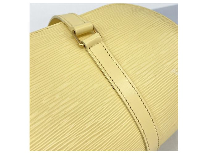 Borsa Louis Vuitton Epi Soufflot Giallo - vista 10