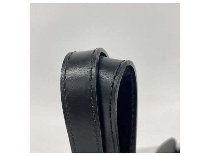 Borsa Louis Vuitton Epi Soufflot Nero - vista 9