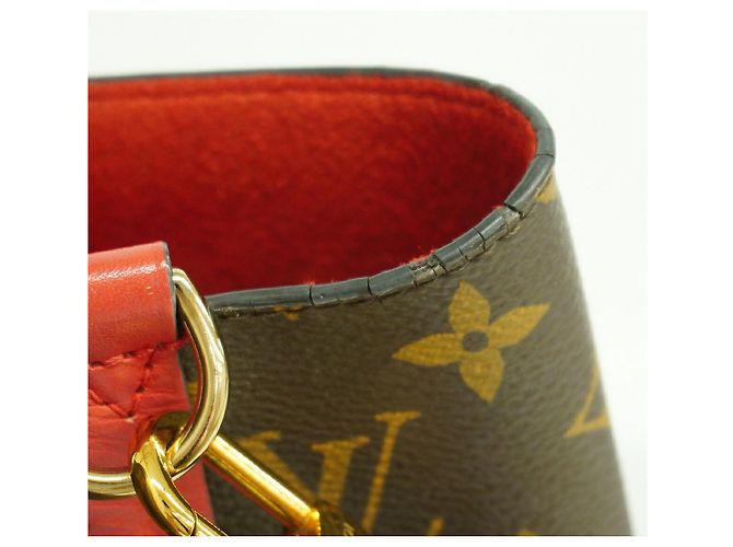 Néonoé Borsa a tracolla Louis Vuitton Monogram NeoNoe Rosso - vista 6