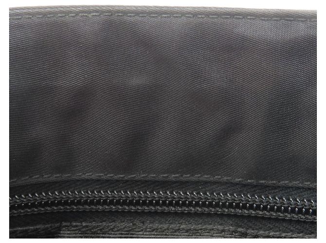 Borsa tote Prada in nylon nero - vista 9